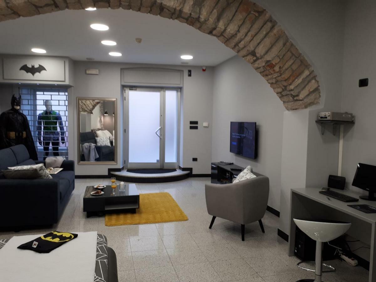 Batcave Lägenhet Pula Exteriör bild
