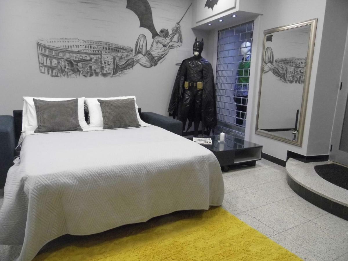 Batcave Lägenhet Pula Exteriör bild